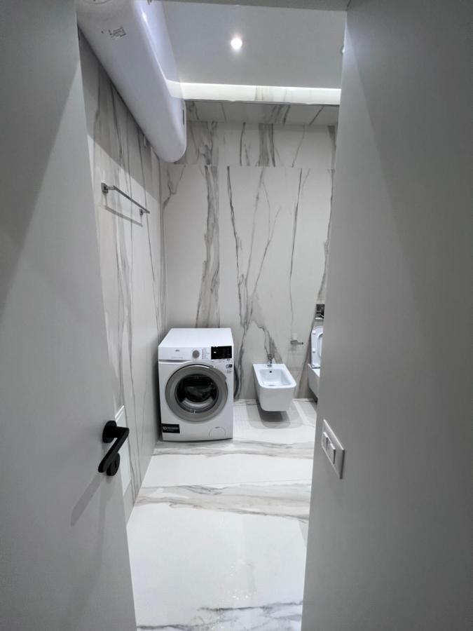 Hera Tirana Suite Deluxe Екстериор снимка
